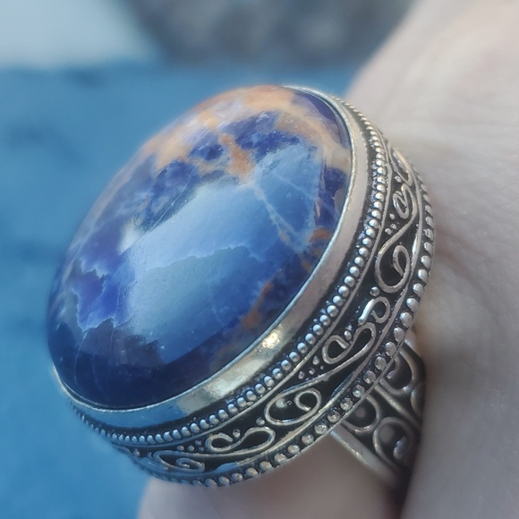 New Oversized Sodalite 925 Silver Ring. - Picture 6 of 12